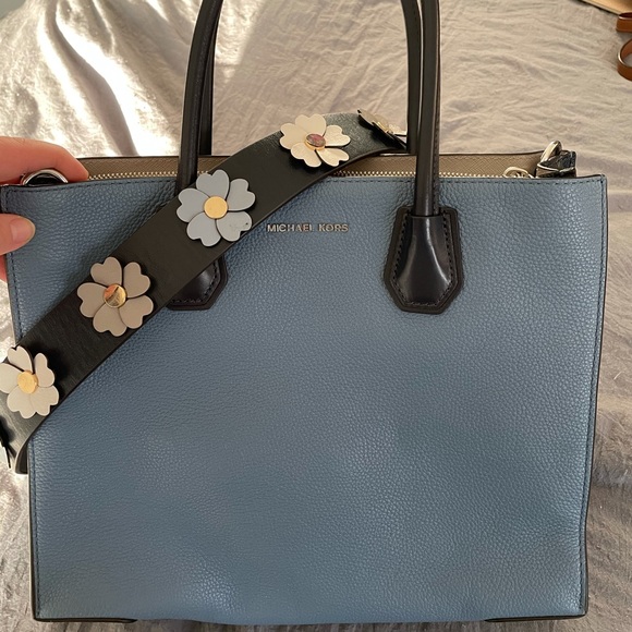 Michael Kors Handbags - Michael Kors bags